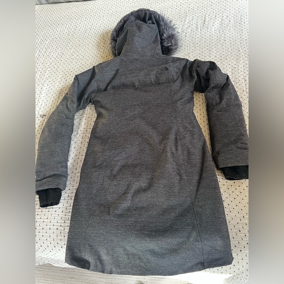 The North Face Winter Coat - Picture 2 of 8